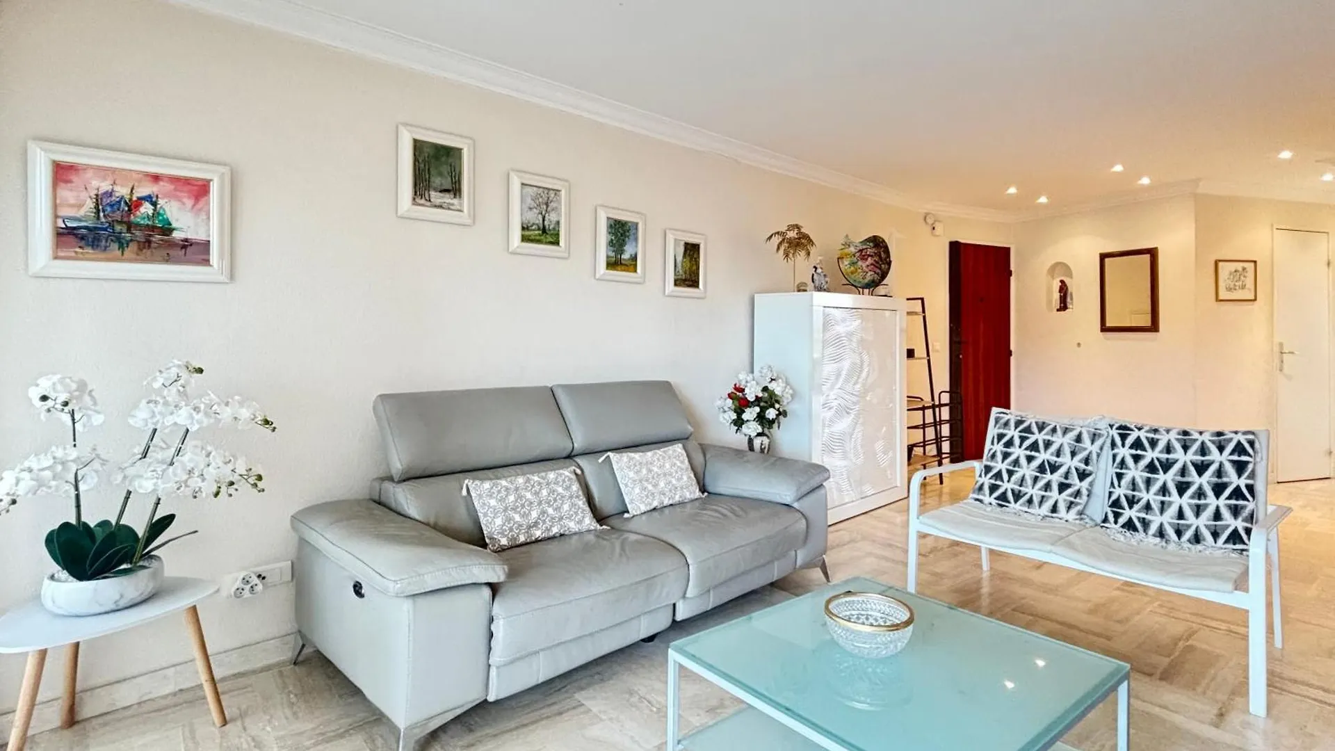Hébergement de vacances Villa Somptueux 3 pièces vue sur piscine à Mandelieu