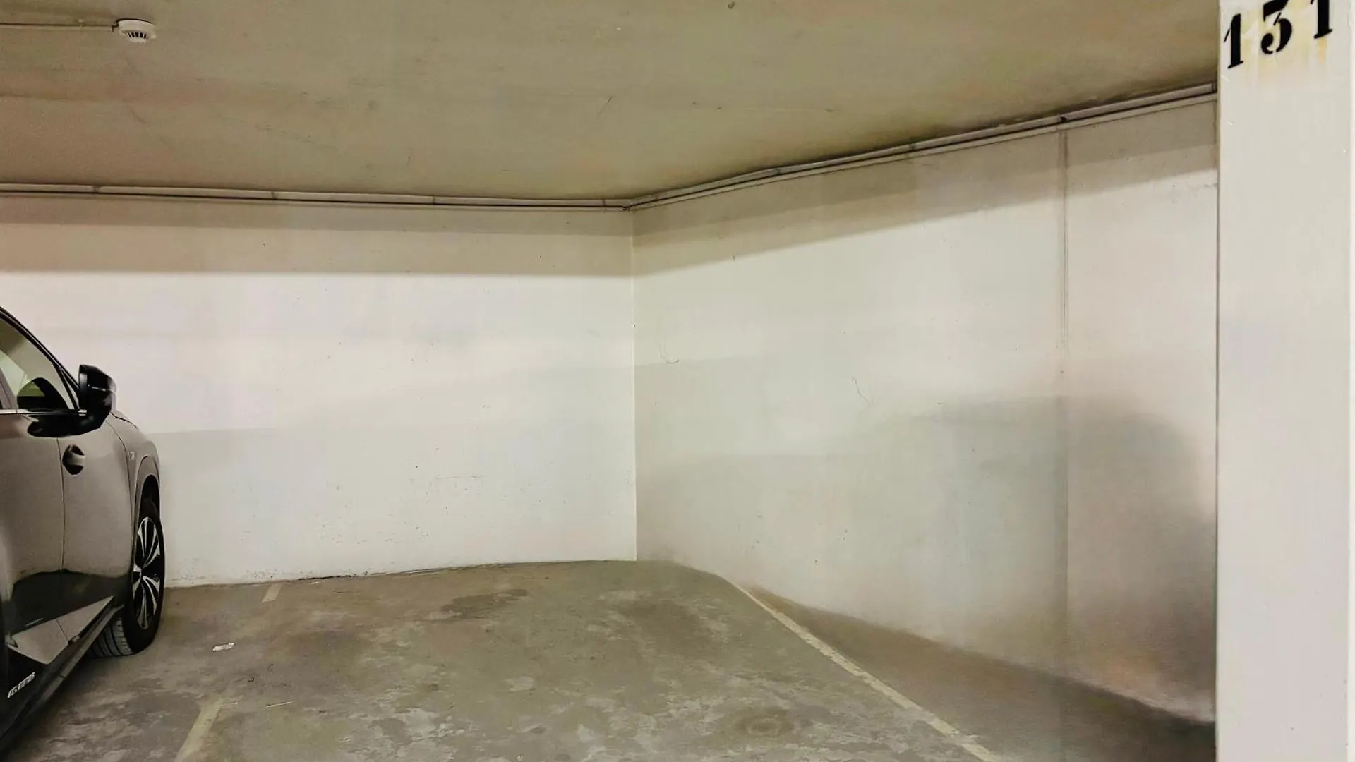 Villa Somptueux 3 pièces vue sur piscine à Mandelieu 0*,